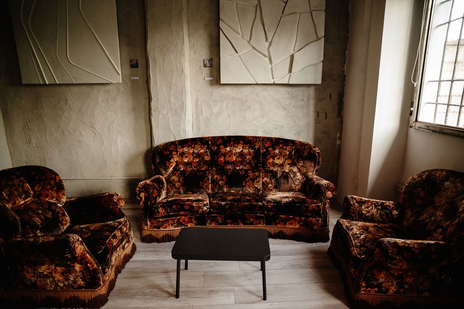 La sala allestita per il salotto di luglio